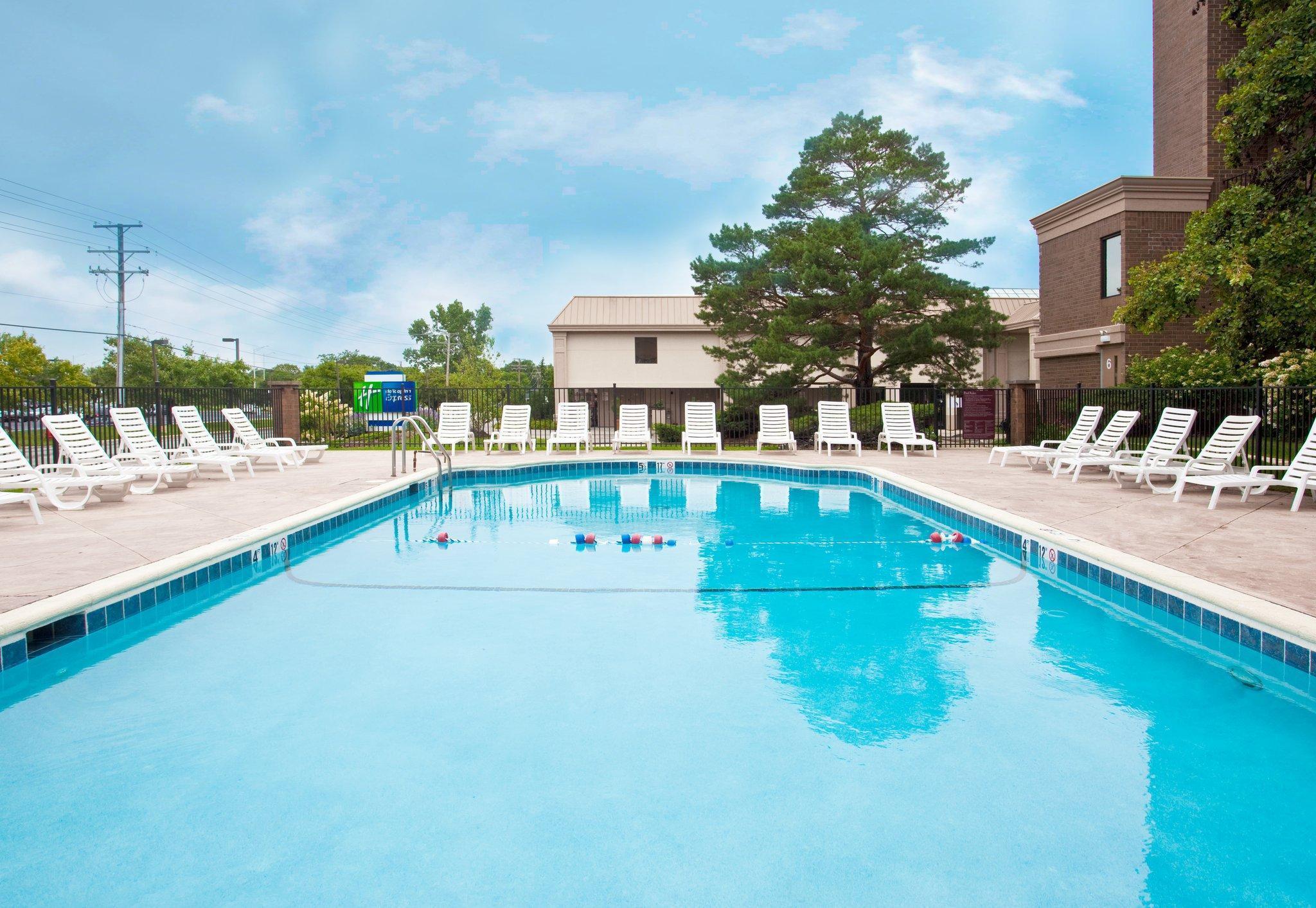 Holiday Inn Express Schaumburg-Rolling Meadows By Ihg Facilités photo