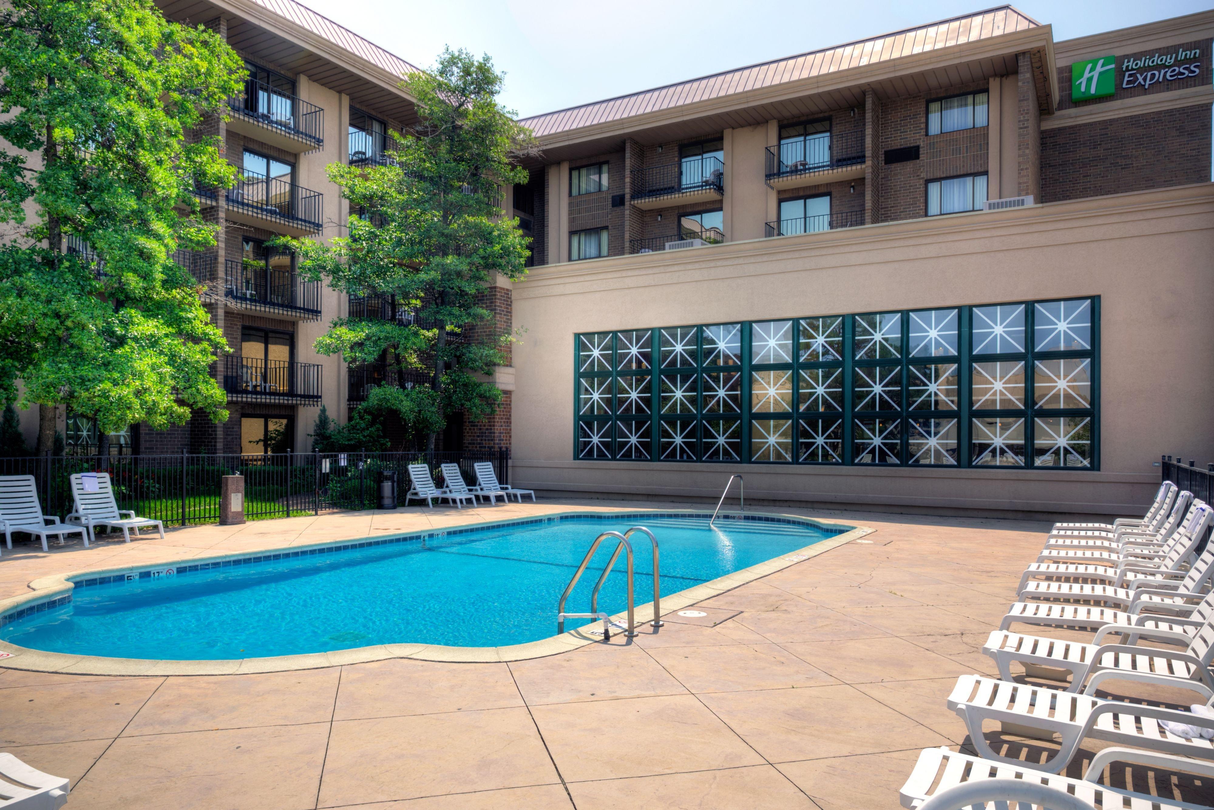 Holiday Inn Express Schaumburg-Rolling Meadows By Ihg Extérieur photo